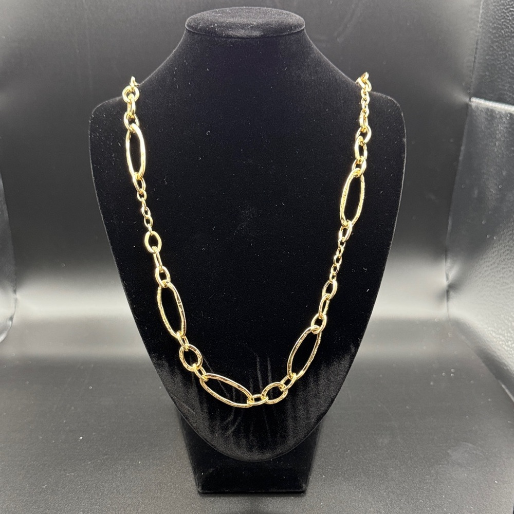 Banana Republic Gold Oval Link Necklace